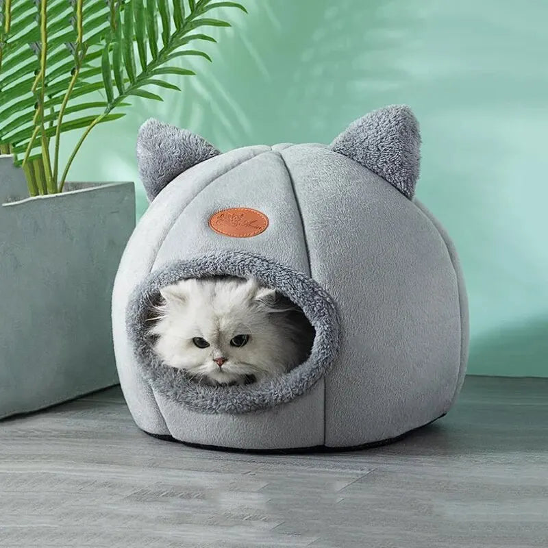 Cat Head Shape Plush Cave Bed – Warm, Non-Slip & Semi-Enclosed Cat House
