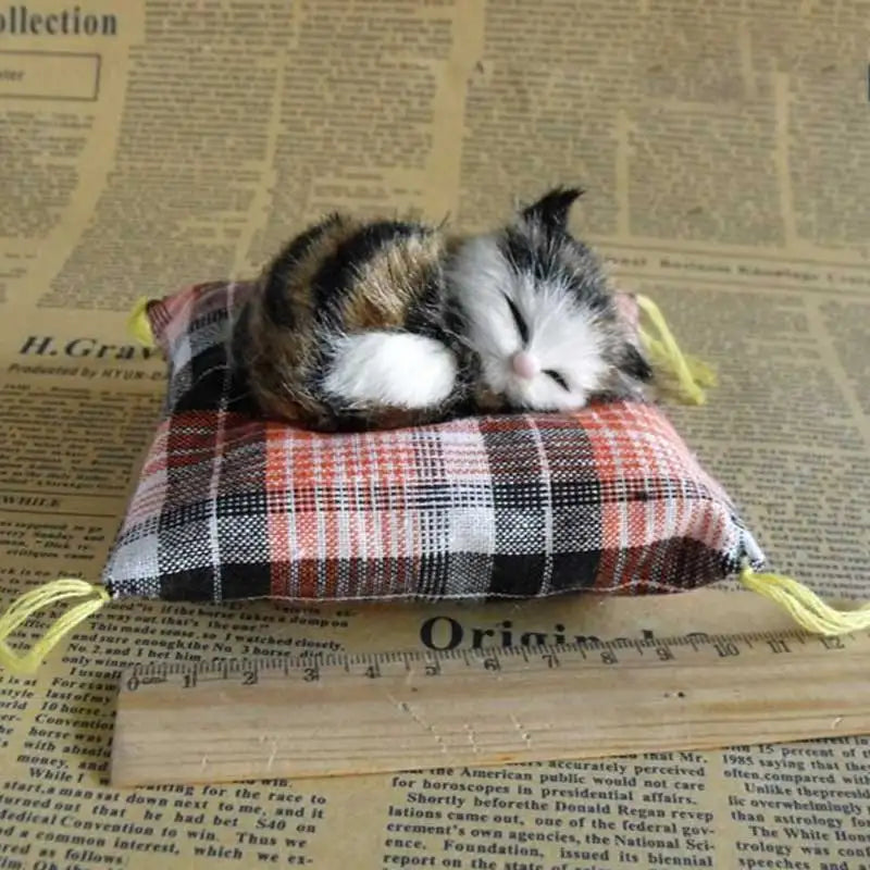 Realistic Napping Cat Ornament – Lifelike Cat Cushion Decor for Home & Desk