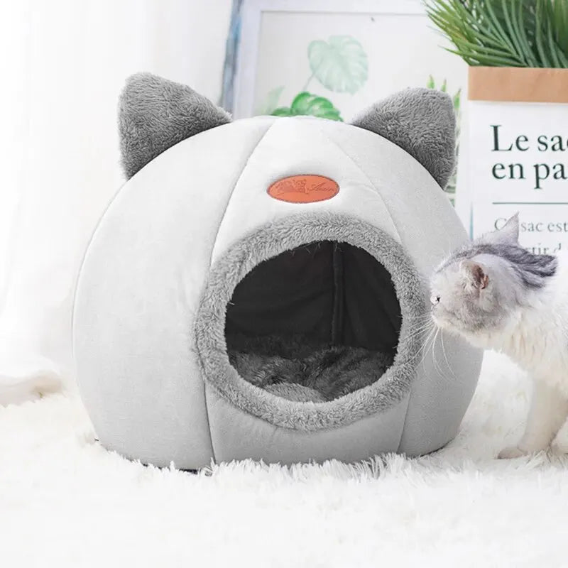 Cat Head Shape Plush Cave Bed – Warm, Non-Slip & Semi-Enclosed Cat House