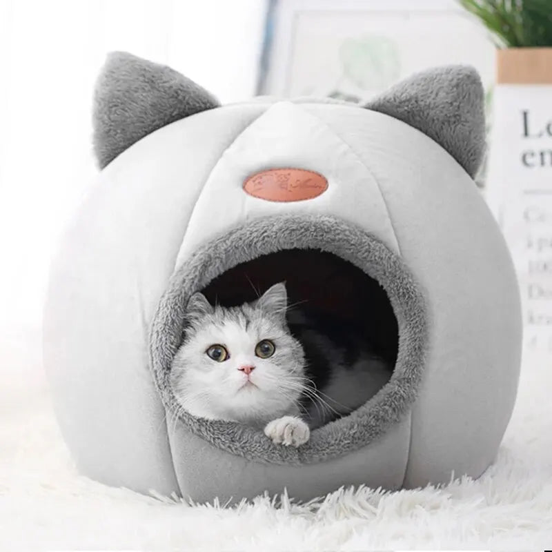 Cat Head Shape Plush Cave Bed – Warm, Non-Slip & Semi-Enclosed Cat House